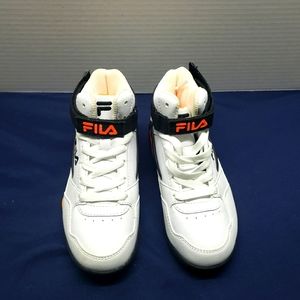Fila tennis shoes brand new size kids 13